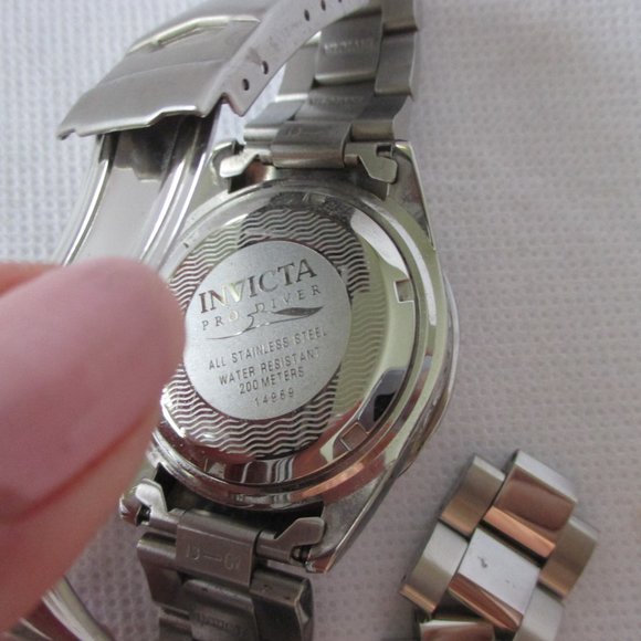 INVICTA men's Pro Diver watch - I will have new battery installed - Picture 3 of 4